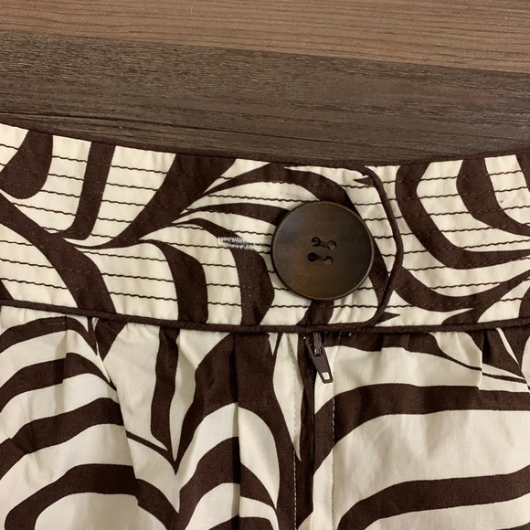 NWOT Charlotte Russe Pattered Skirt W/Pockets Size 7 - Picture 5 of 8